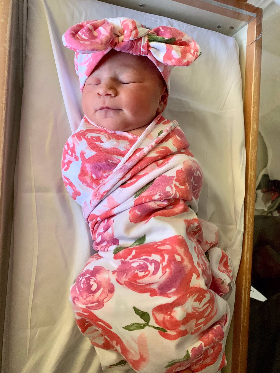 aberr22's tweet photo. Beyond thankful to make it back in time for our beautiful daughter, Lilly Newton Berry. Momma was a champ and is doing great along with Lilly! https://t.co/YWQmJtJKx4