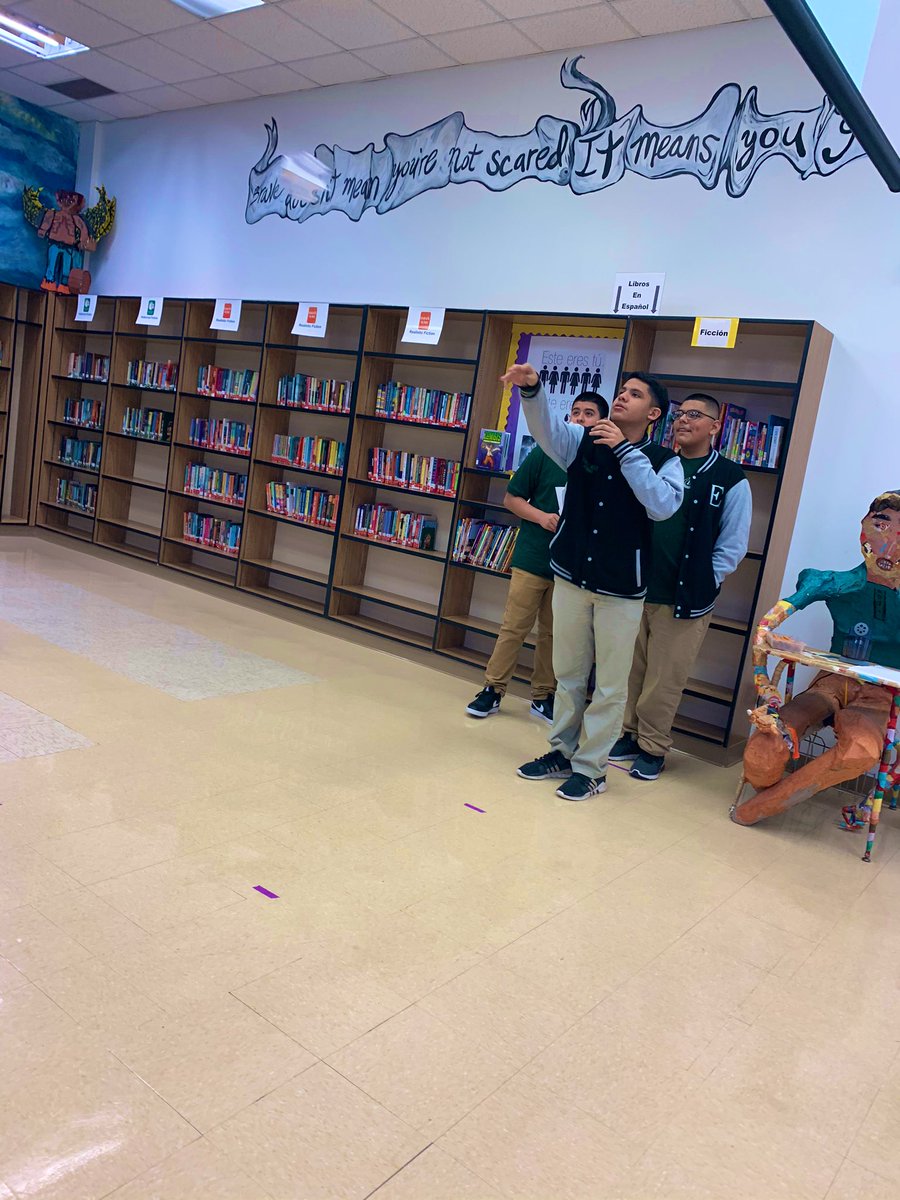 library_edison's tweet photo. @edison_school rangers using their procedural text and science skills to make paper airplanes in the library  #rangersread 🤠 https://t.co/sE6plIo6Pk