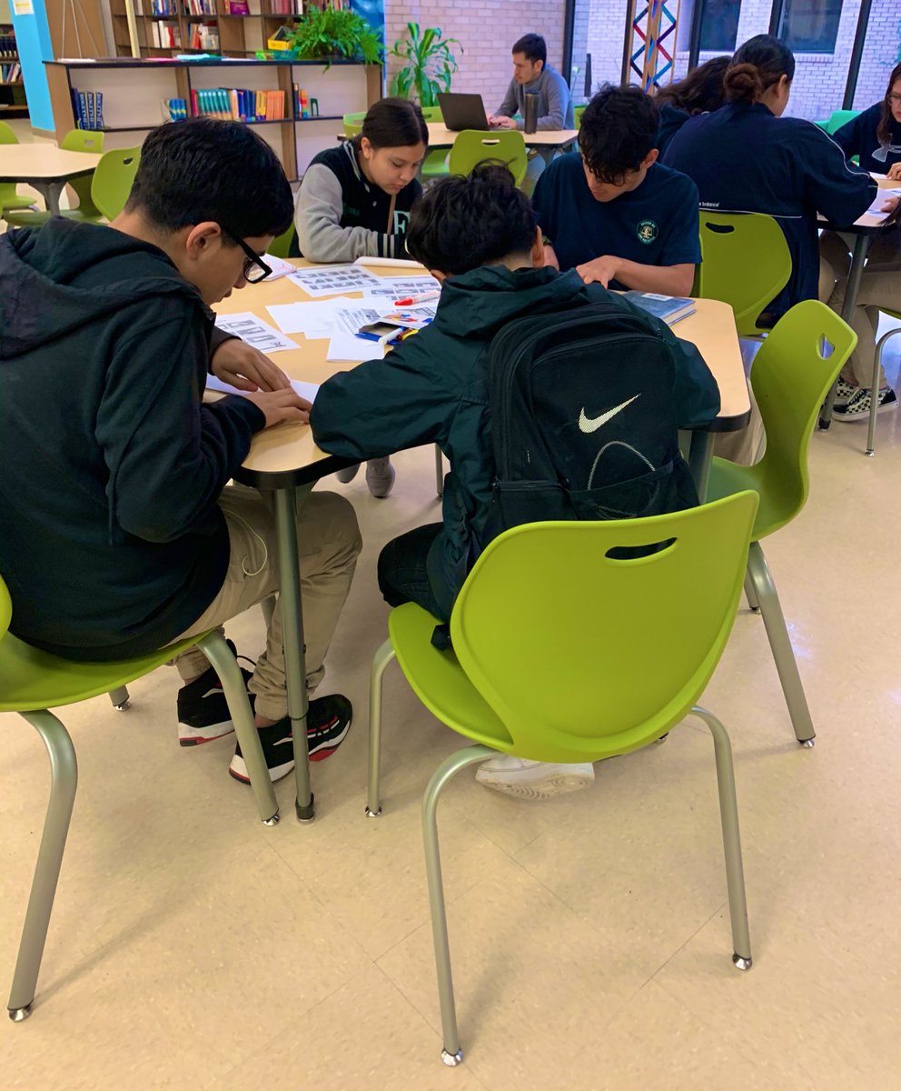 library_edison's tweet photo. @edison_school rangers using their procedural text and science skills to make paper airplanes in the library  #rangersread 🤠 https://t.co/sE6plIo6Pk