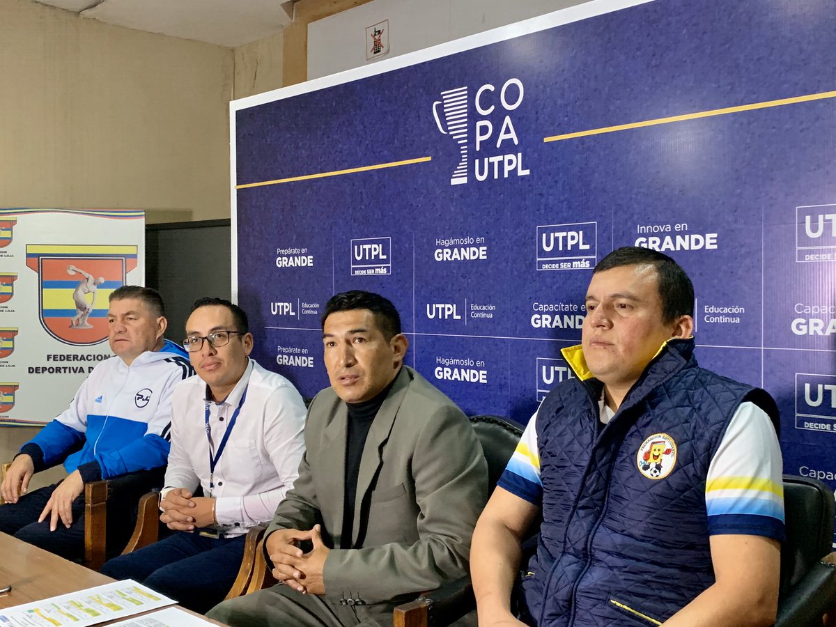 Federación Deportiva Estudiantil de #Loja y #UTPL inauguran el Campeonato Intercolegial #CopaUTPL 2019-2020, impulsando así la formación deportiva de la juventud lojana desde una perspectiva integral. 

Jóvenes de 24 colegios competirán en 10 disciplinas durante 7 meses.