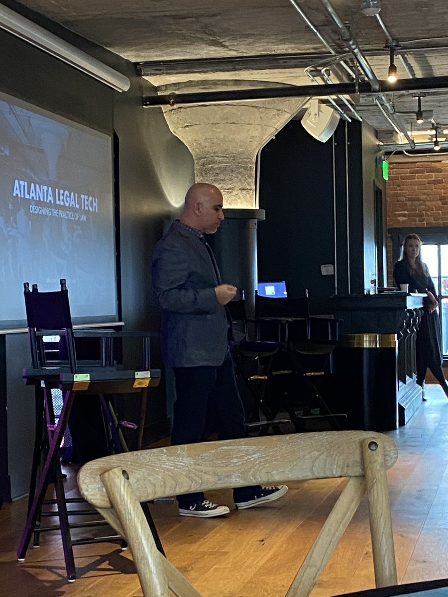 Ben_Sessions's tweet photo. I’ve had a hard time (I’m resistant/lazy) about design thinking in my practice. In 20 mins, Allen Rodriguez of @1_400 did a lot to change that. Great start. #rebootsummit2020 https://t.co/SJWGFd38uK
