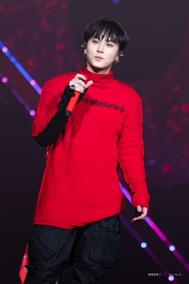 Backto1219's tweet photo. 190201 GOODBYE 20'S #용준형 #4 ❤️
https://t.co/nPRRifYqjZ
https://t.co/yoLfi8QVbQ
https://t.co/BIqmgmY6bb
https://t.co/lUiZJGlrc5 https://t.co/rtvntM8WiU