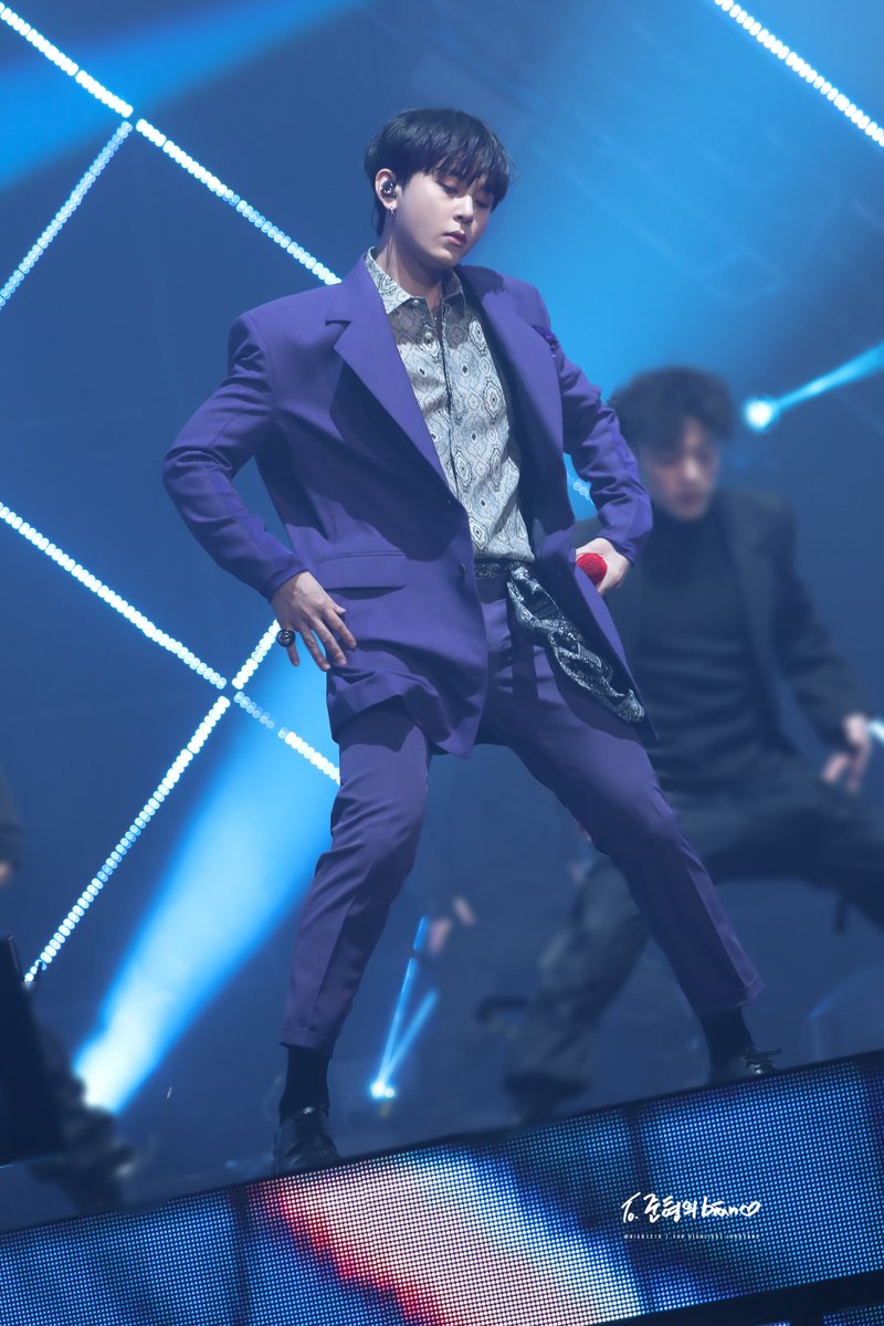 Backto1219's tweet photo. 190201 GOODBYE 20'S #용준형 #2 💜
https://t.co/sQEDcIPYOX
https://t.co/SwEEHVEXCS
https://t.co/OaRR13AC2V
https://t.co/andngiCQcS https://t.co/aj4xUGw1jx