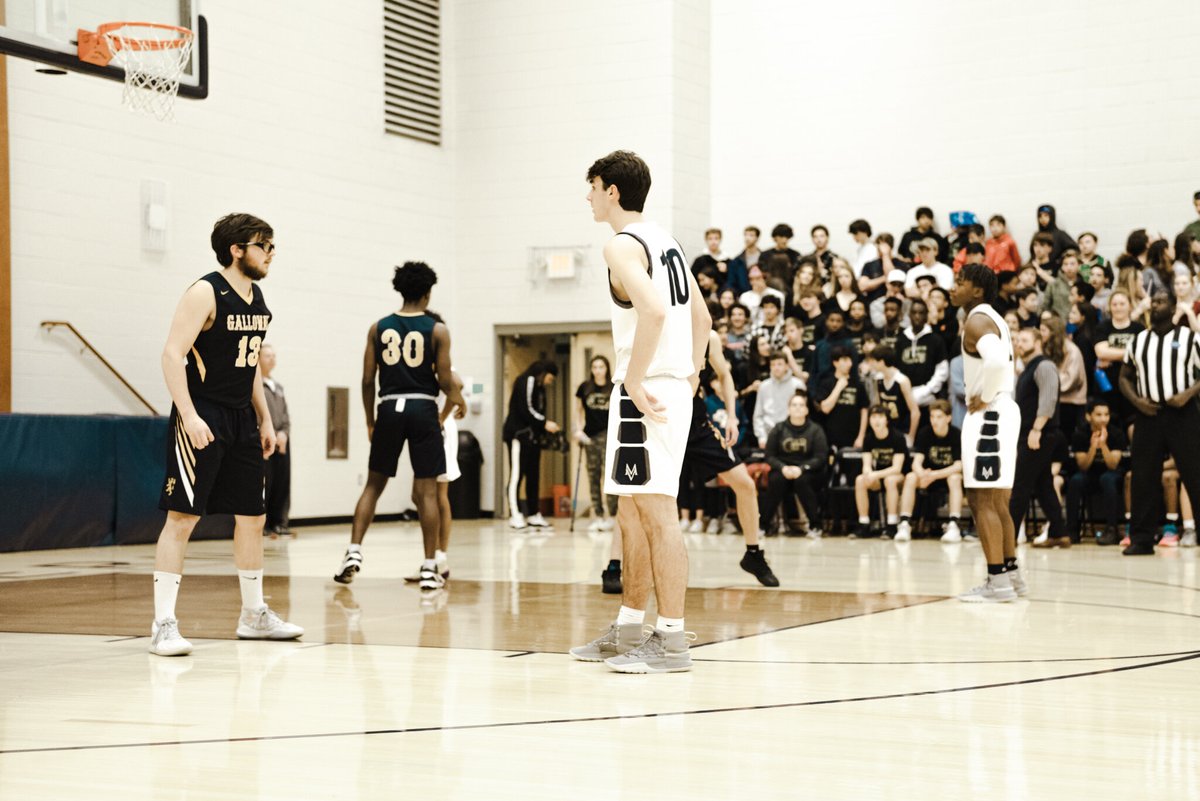 coachT_fearless's tweet photo. Senior Night 2020 Spotlight! @amorge0, a 3 year Varsity Letterman! My 1st summer as Head Coach here, Alex was willing to do whatever it took to get better. Broke his wrist but showed up 2 EVERY WORKOUT! That work ethic never changed! Losing him will hurt! He did it the right way! https://t.co/0EvL2gq0aW