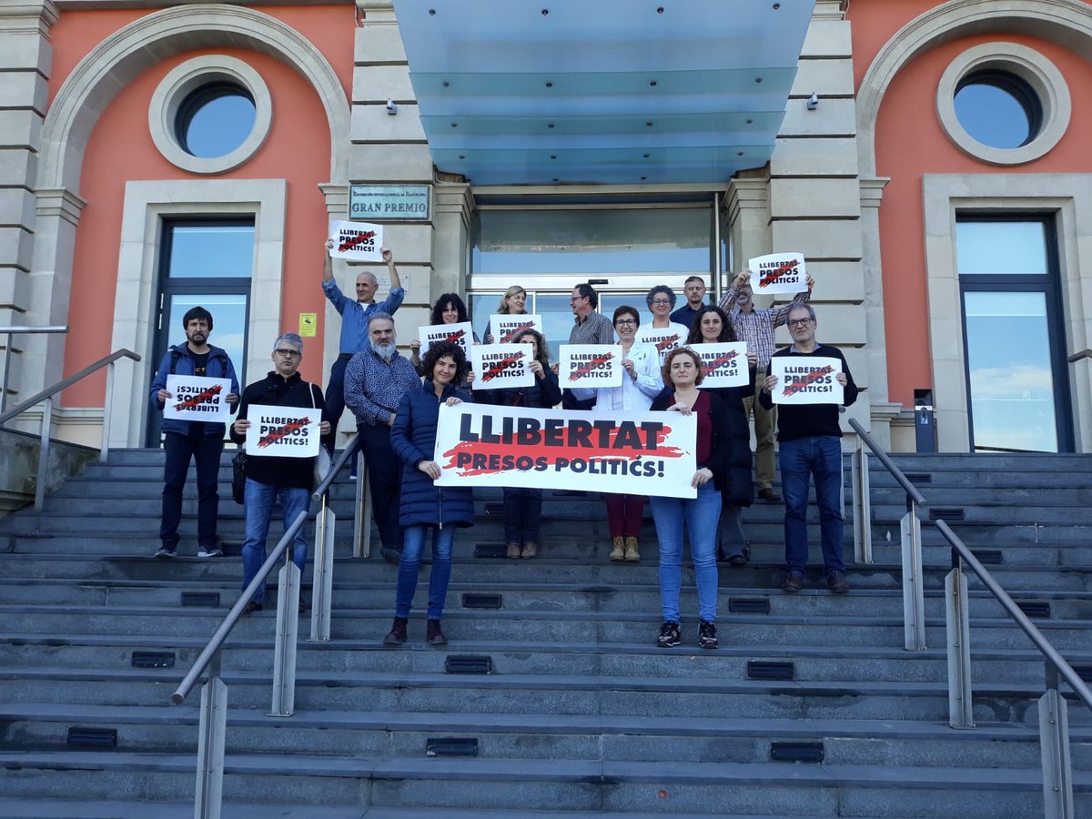 ADIC_ICGC's tweet photo. Ho tornarem a fer!!
Enhorabona @ClaraPonsati
#FreeTothom
#FreeRull https://t.co/054vGBpxV0