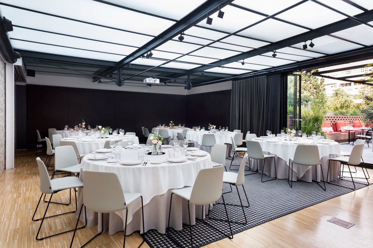 Alexandra Barcelona Hotel, Curio Collection Hilton tweet media