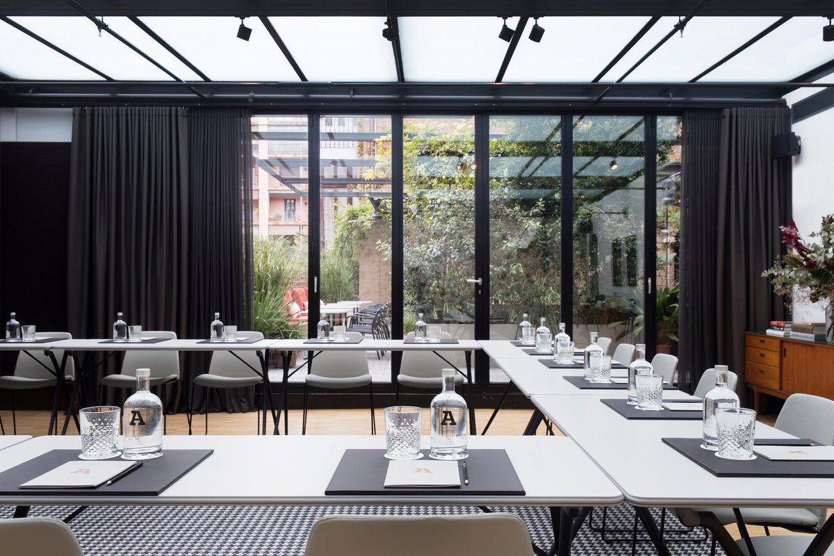 Alexandra Barcelona Hotel, Curio Collection Hilton tweet media