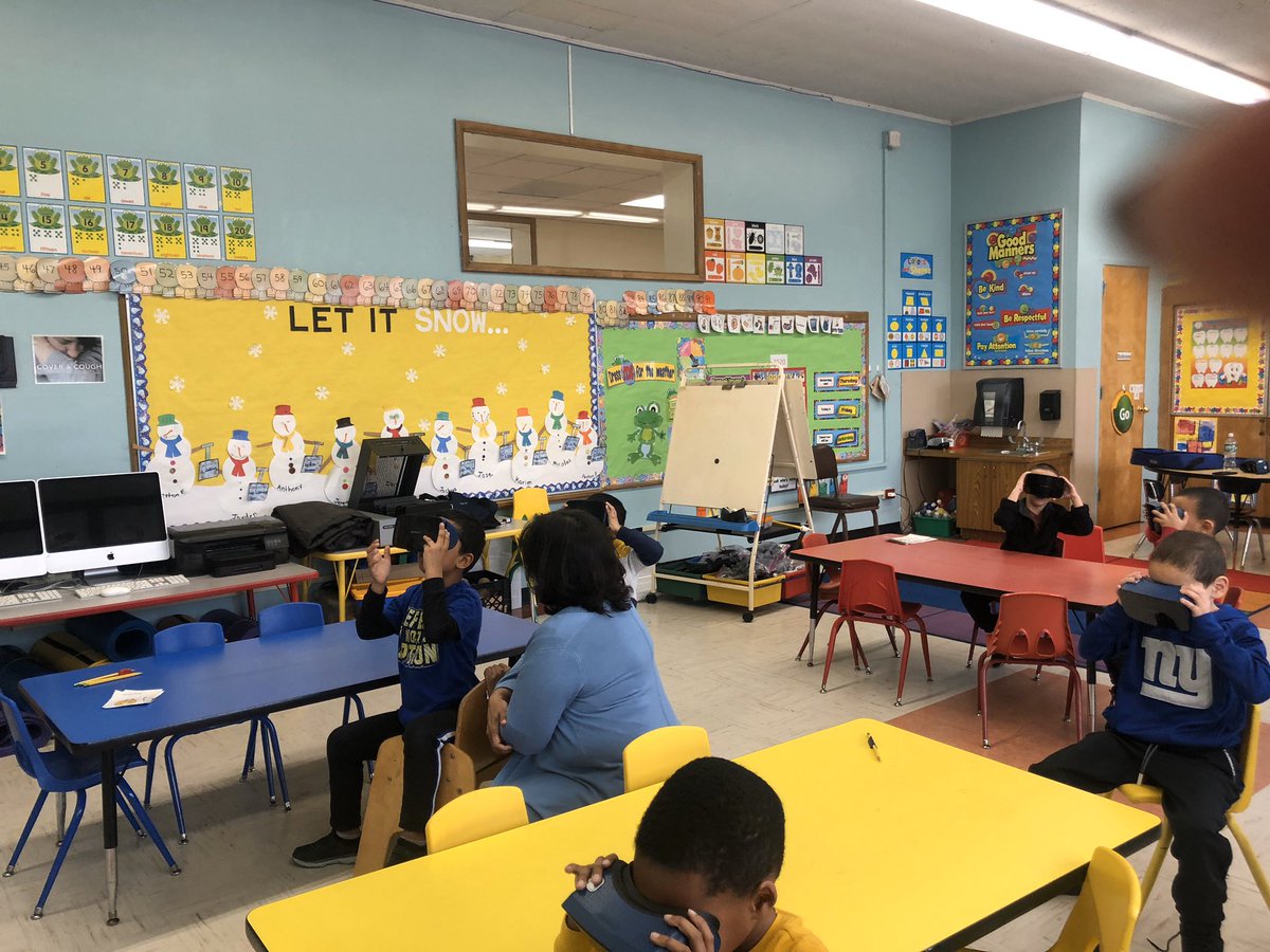 Mrs. Razack came in to show us Penguins in Virtual Reality 🐧<a href="/VS24District/">Valley Stream 24 School District</a> <a href="/ValleyStreamRWC/">Robert W. Carbonaro School</a>