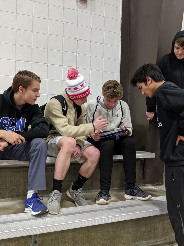 SCNTrack's tweet photo. SCN sprinters using video analysis and @Freelapglobal timing belts to perfect form.
#20shirts
#BeHappyInMay https://t.co/ZhmAkSxegm