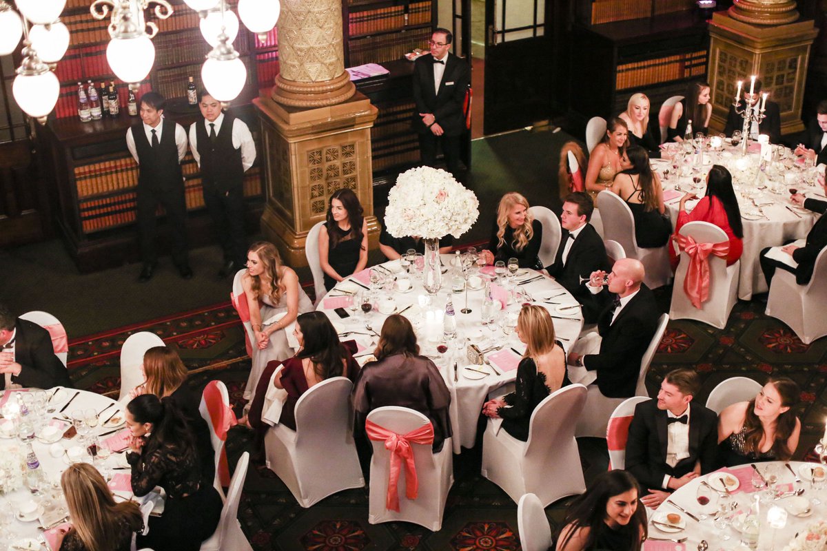 Are you ready for the wedding industry event of the year?! 🎉 thebritishweddingawards.com 👈  tickets available now!

#Wedding #WeddingAwards #BritishWeddingAwards #WeddingEvent #WeddingIndustry #IndustryAwards #London