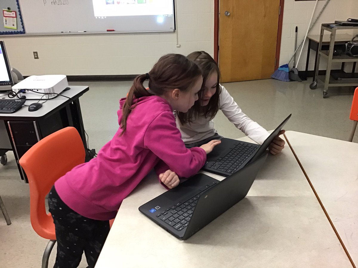 WylieCoyote073's tweet image. Grade 5s collaborating and using @scratch  to animate scenes from their adventure stories. #codingtolearn #coding #scratchcoding @JaniceGraham7 @TILTHRCE @ChrisCocek @stephtilley123