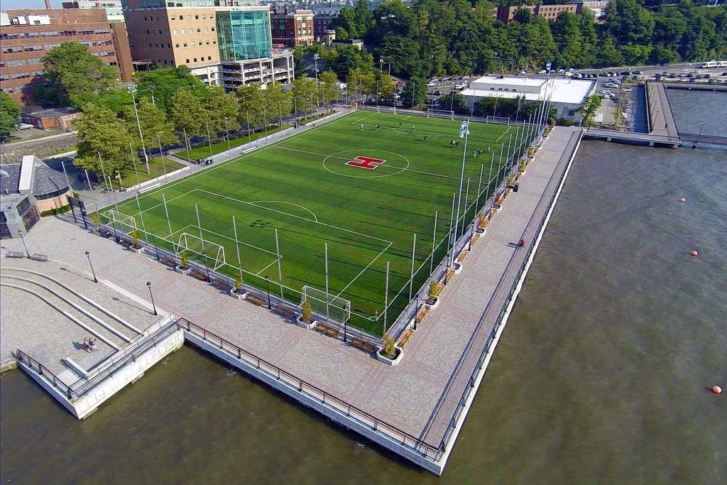 hunterhomesnj's tweet photo. Looking for a nice area to jog? Trying to catch a quick game of soccer with friends? Sinatra Park is the place to go. The park also hosts free outdoor performances in the summer for anyone interested. https://t.co/INkeRPonfW