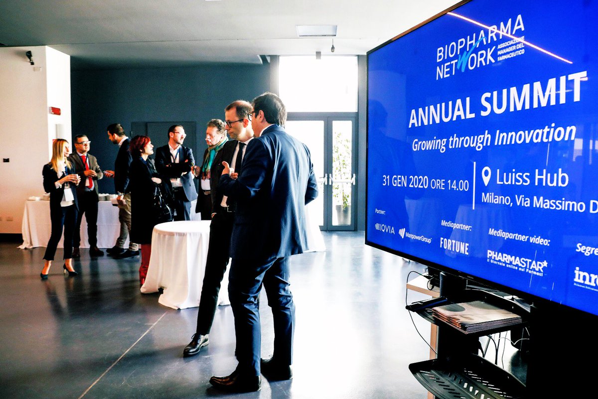 lucasimo78's tweet photo. Con @inretetweet all’Annual Summit di @BioPharmatweet per parlare di #innovazione #Tecnologia e #softskills con i manager del settore #lifescience https://t.co/IZsbsPnLXy
