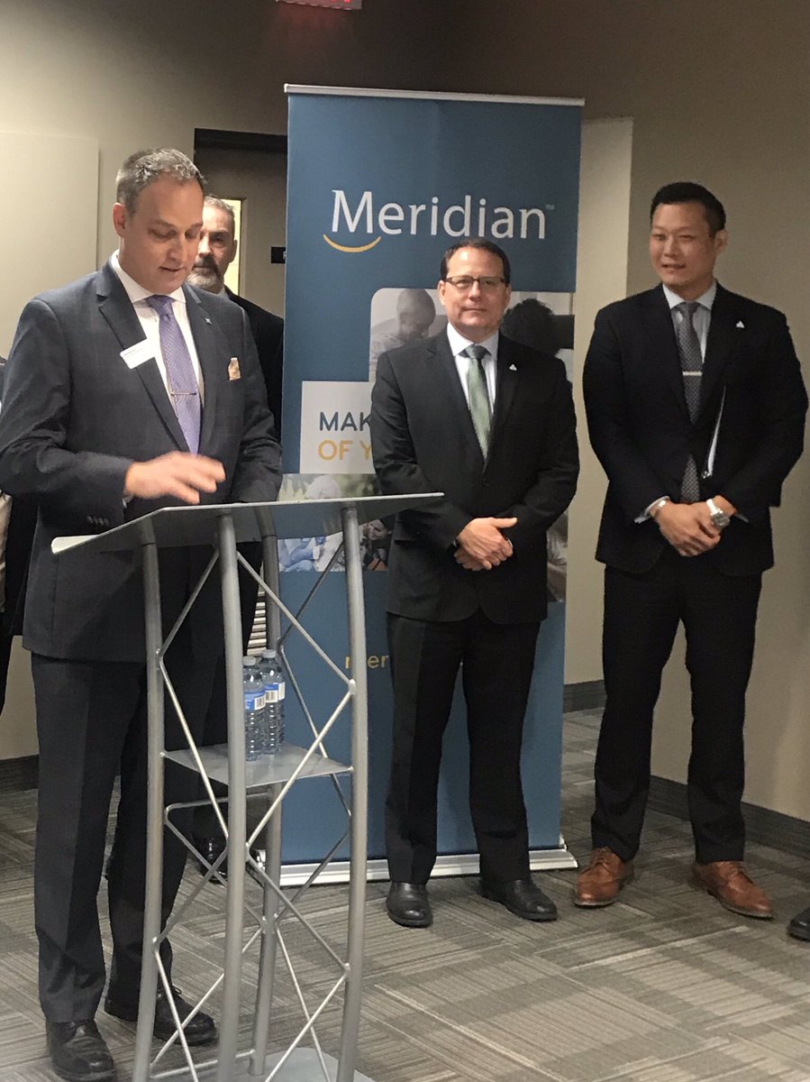 SmpgibsonShan's tweet photo. Meridian hosting MPP Stan Cho at the Guelph Speedvale Branch to make an exciting announcement for Credit Unions today! #cooperativebanking @mike_ras  @StanChoMPP @tweetintifft https://t.co/AdyNczaQB8