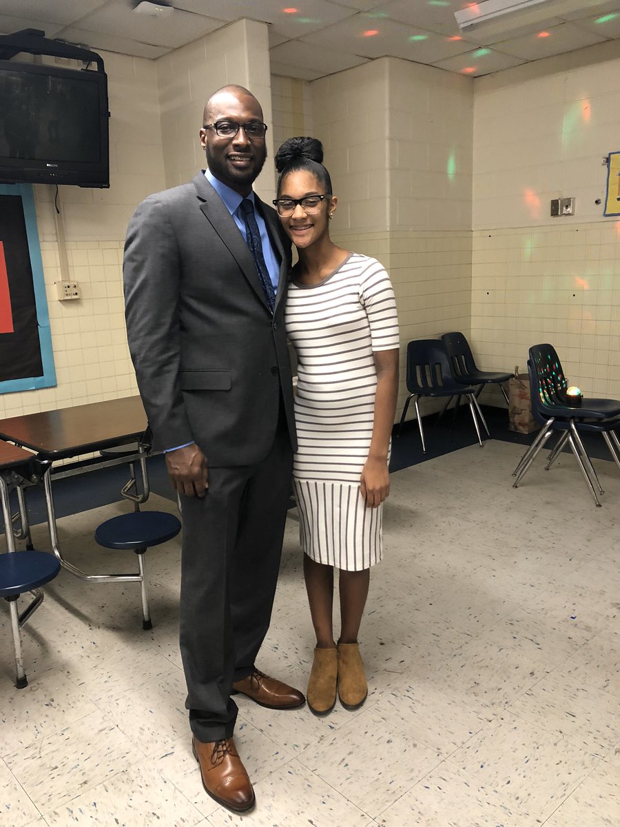 Definingthenorm's tweet image. My why minus 3 #GirlDads #MambaMentality