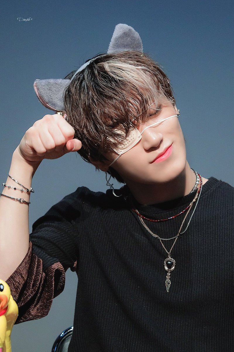 biratiny's tweet image. Your heart is so beautiful. Your love is so beautiful. You are much more beautiful than anyone. You can be sad, you can be unhappy. But as you said, even these times are valuable. Bad times are temporary. Let's be happy. You are so strong.
#WeLoveYouSan #AlwaysWithYouSan