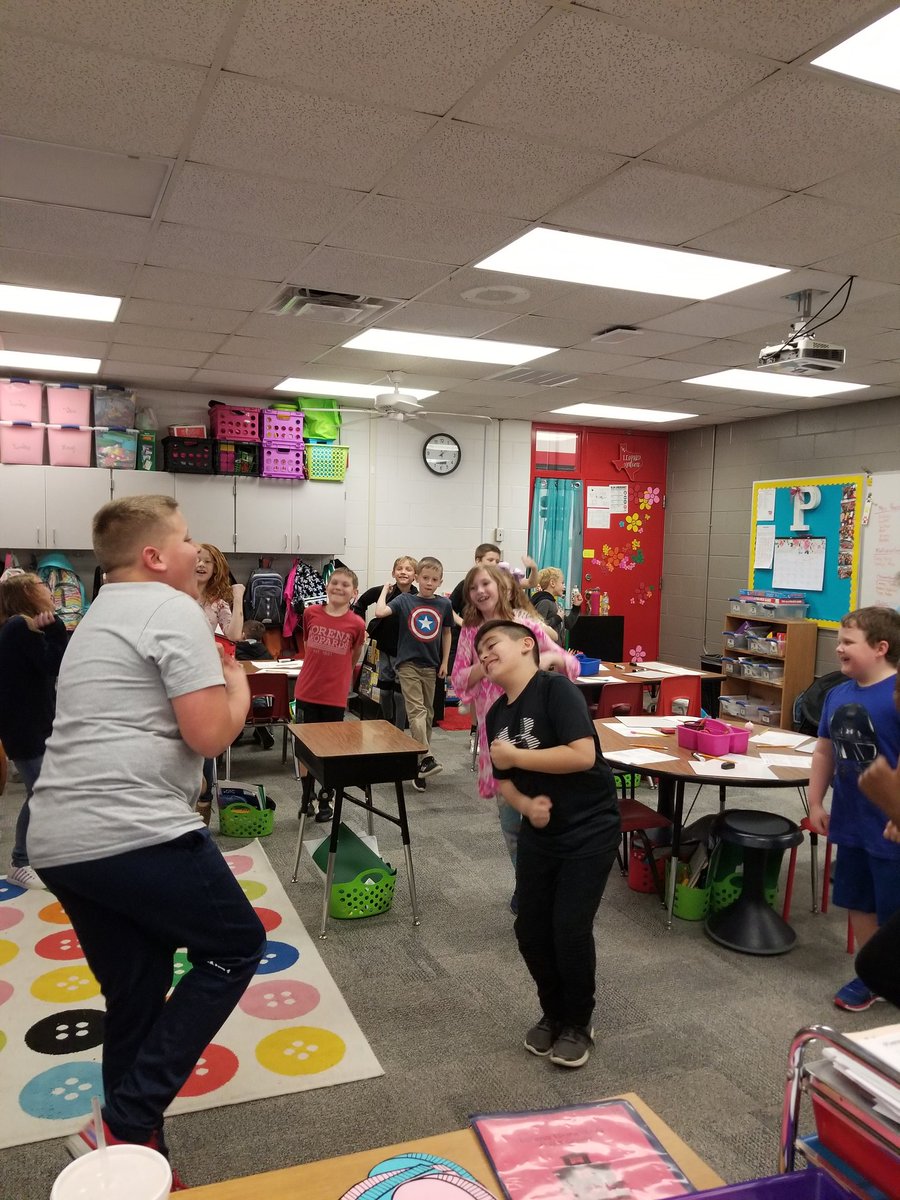 MrsPayneESC's tweet photo. Conference yesterday- implementing "Ditto Dance" today! Ask your child how we solved math with our Dance! #LISDFutureFocus https://t.co/wWRfuo5sCC