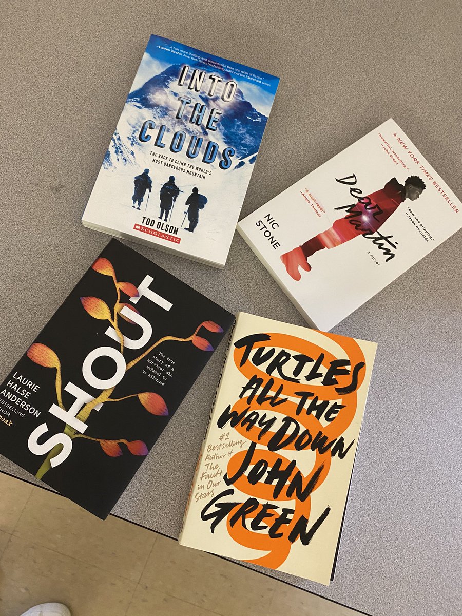 tfulsangreaduhs's tweet photo. My new books for the classroom! #UHSLiteracy #VCSCLW2020
@BernerLinda @UHSTitans411 https://t.co/QJ9BfuofAF
