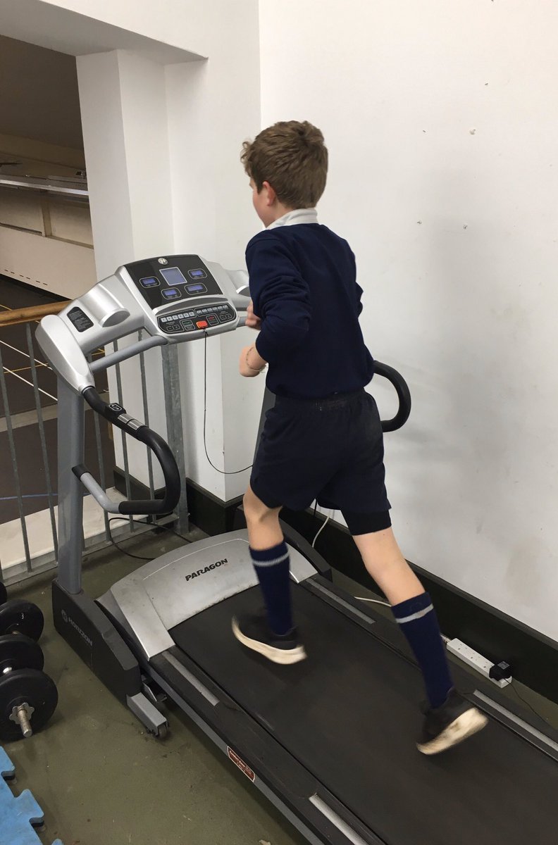 dalessport's tweet photo. Boys putting in the hard yards post lunch and pre Games to develop their fitness! #workinghard #fitness #usethetime https://t.co/7G0Dk6JVXj