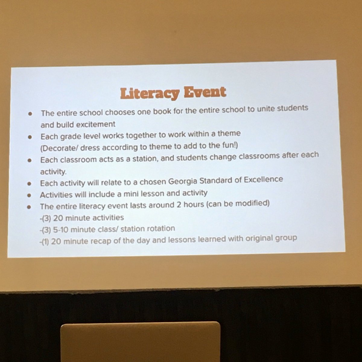 MsMcKinney23's tweet photo. #sessionfour #literacyislit ๐ฅ #onebookoneschool ๐๐ฅฐ#GCTE2020 https://t.co/TEMlZGql1T