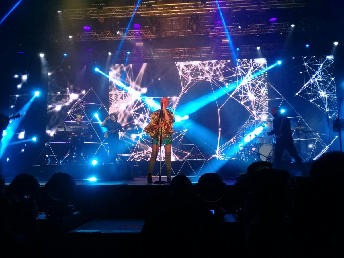 THOMPSONSECURIT's tweet photo. #thompsonsecurity #agradecemos #participar con los #mejores #artistas #internacionales y #llevar la #seguridadartistica #concierto #gran #artista #Enorme #trayectoria @Ana_Torroja 😎 en #parque #Takilhsukut #papantla #veracruz #bocadelrio #cdmx #xalapa #coatepec #tuxpan #pozarica https://t.co/A05aoHimxb