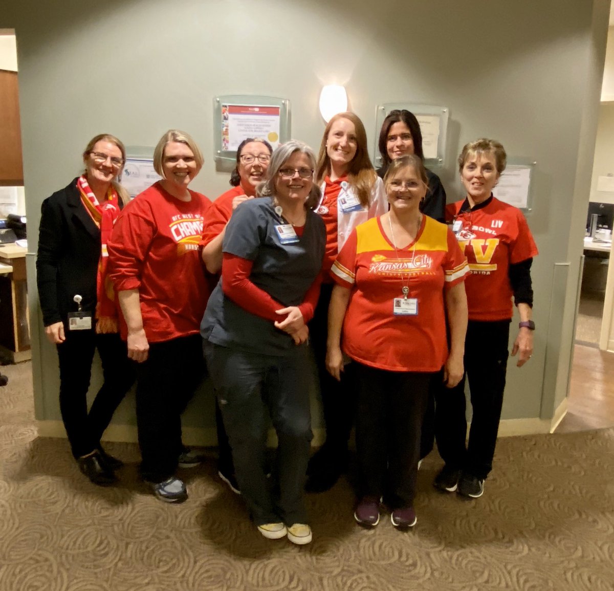 Mary Mitchell, MD (@marymitchellmd) on Twitter photo Part of the #ChiefsKingdom representing <a href="/saintlukeskc/">Saint Luke's</a>
Go Chiefs! โค๏ธ๐๐ #SuperBowlLIV Part of the #ChiefsKingdom representing <a href="/saintlukeskc/">Saint Luke's</a>
Go Chiefs! โค๏ธ๐๐ #SuperBowlLIV