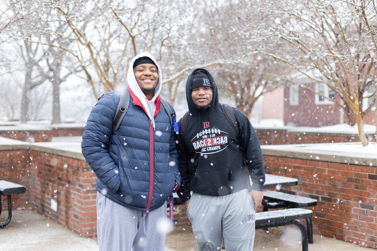 lenoirrhyne's tweet image. The first snowfall of the year has students grinning ear to ear. 🐻❄️
