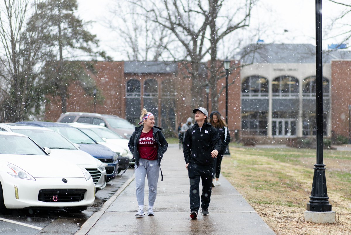 lenoirrhyne's tweet image. The first snowfall of the year has students grinning ear to ear. 🐻❄️