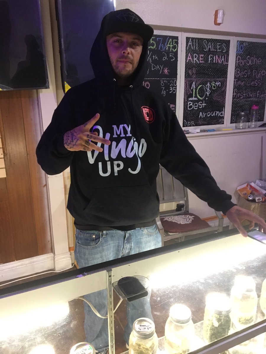 GetOffMyDingo's tweet image. #Dingoup #getoffmydingo #feelinyodingo #getyodingoup #mydingoup #dingodanceup #keepyodingoup