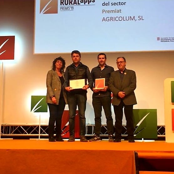 Ayer, recogiendo el premio de Ruralapps!👌🏻🚜

<a href="/Eurecat_news/">Eurecat</a> <a href="/TeresaJorda/">Teresa Jordà</a> <a href="/agriculturacat/">Agricultura</a>