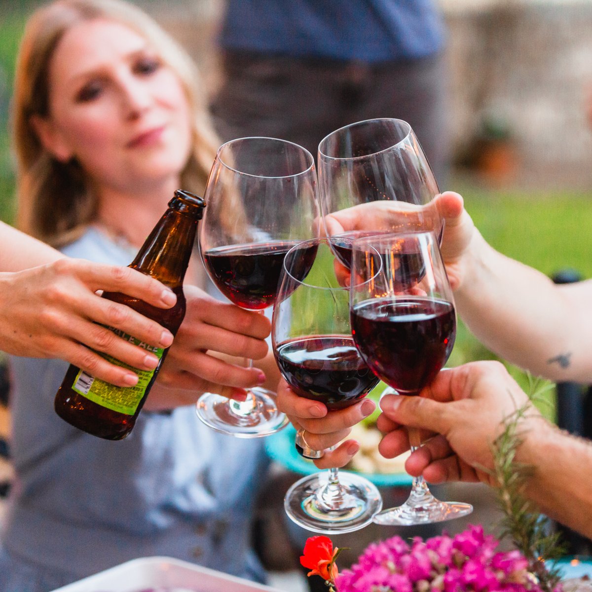 Upstate_Events's tweet image. You get the job done together, now it’s time to let loose together -- and we’re here to help your office celebrate as a team.