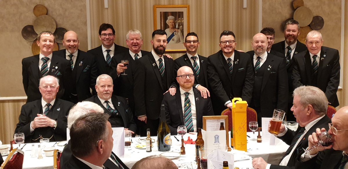 Cubit_club's tweet photo. Bro Matt Davies, an original Cubit Club member this evening goes into the chair of Severn Lodge, surrounded by fellow Cubit Club members... have a great year https://t.co/XURKC1hkAn
