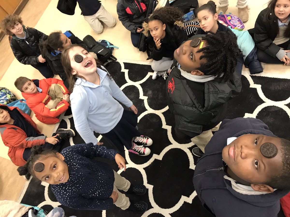 MissJMancini's tweet image. Such a fun way to end our week of what felt like nonstop testing! #MinuteToWinIt #CookieChallenge