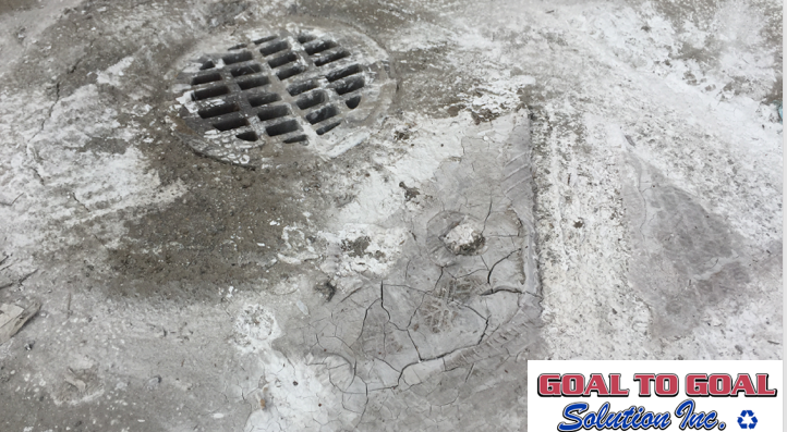 theh0ck3ym0m's tweet photo. βThe old, traditional way that curling clubs and arenas are making ice needs to change for many reasons β cost reduction, energy savings and the environment,β says Kevin Grumetza https://t.co/fcIC4zqJNm @KGrumetza #curling #arenas #MakingIce https://t.co/6BqoBa5JiT