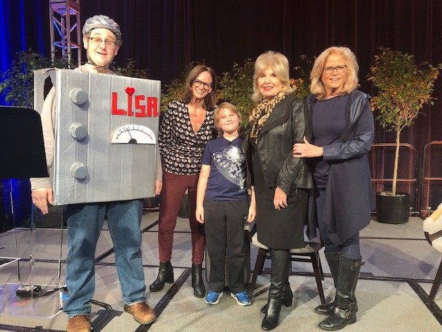 Chris joined her friend <a href="/CPBpat/">Patricia Harrison</a> as a special guest at the CPB Public Media Thought Leader Forum #pubmedia. @pantsonfirecast young contestant asked questions about Italian cuisine. It was great fun!