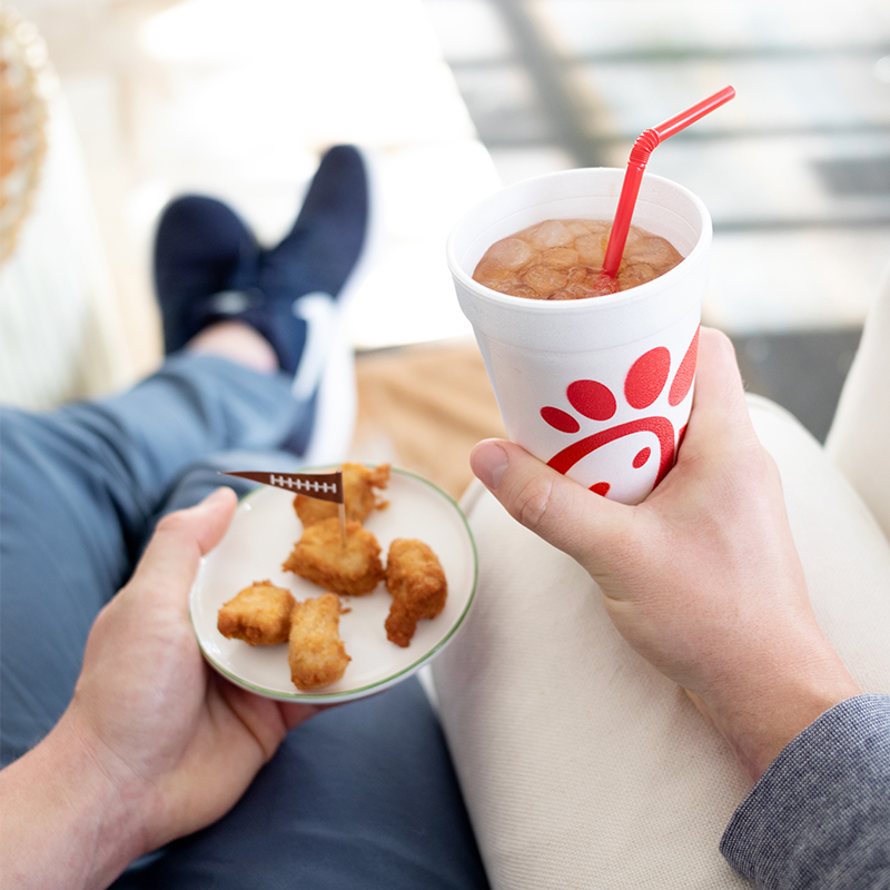 cfalarkridge's tweet photo. Score big with the crowd. Place your Chick-fil-A® Catering order today at Chick-fil-A Larkridge. https://t.co/ZmWuNRvFn0