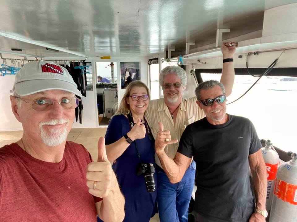 ExplorerVenture's tweet photo. President Clay McCardell is onboard Emperor Explorer this week in the Maldives. 👌Joined by Greg, The Divemaster, from ScubaRadio and industry veteran Peter Hughes! Get the play by play this Saturday at 3pm EST on ScubaRadio.

#explorerventures #scubaradio #maldives #explorer https://t.co/Jf1w4fXgWa