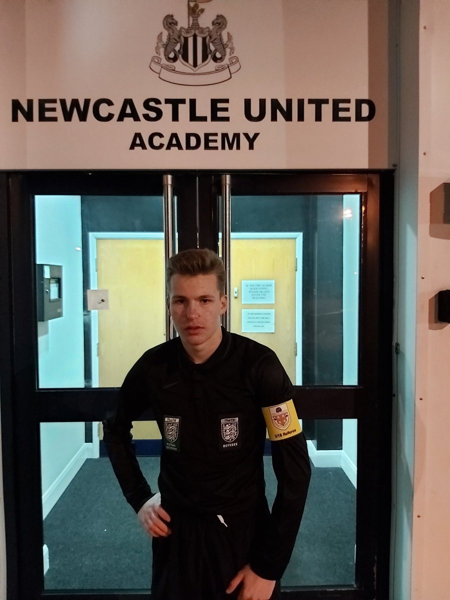 paulb2902's tweet photo. @DFARefereesDept @DurhamFA #childfirstrefereesecond https://t.co/fqPdHAzZln