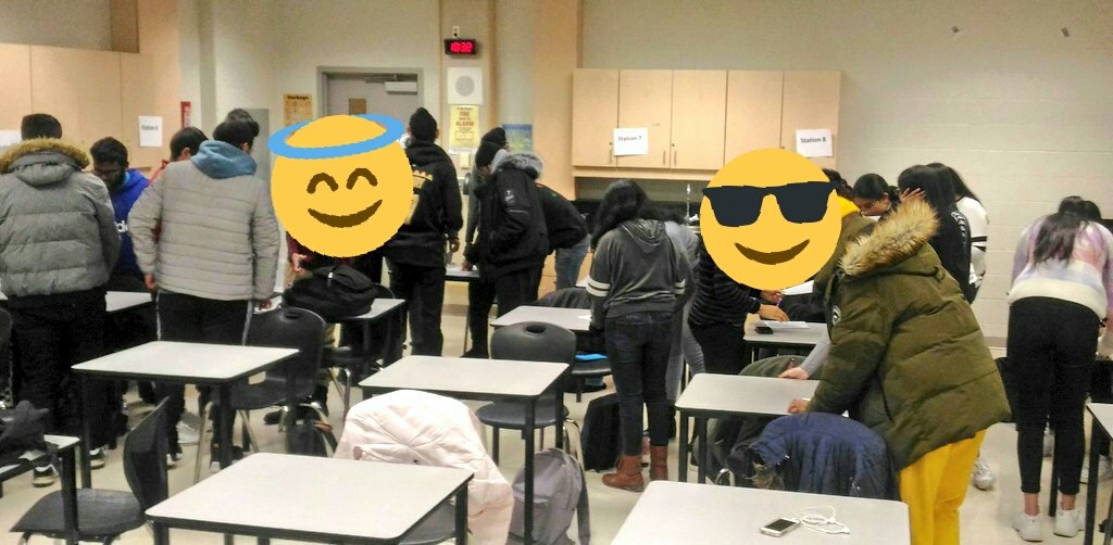 gujahiSHSS's tweet photo. Today we started the second semester with some cool icebreakers to build a sense of community in the classroom. #SHSSClimate #IceBreakers #Classroom #community #SafeSpace #ChooseScience @Sabres_Science https://t.co/aV7TONFa2k