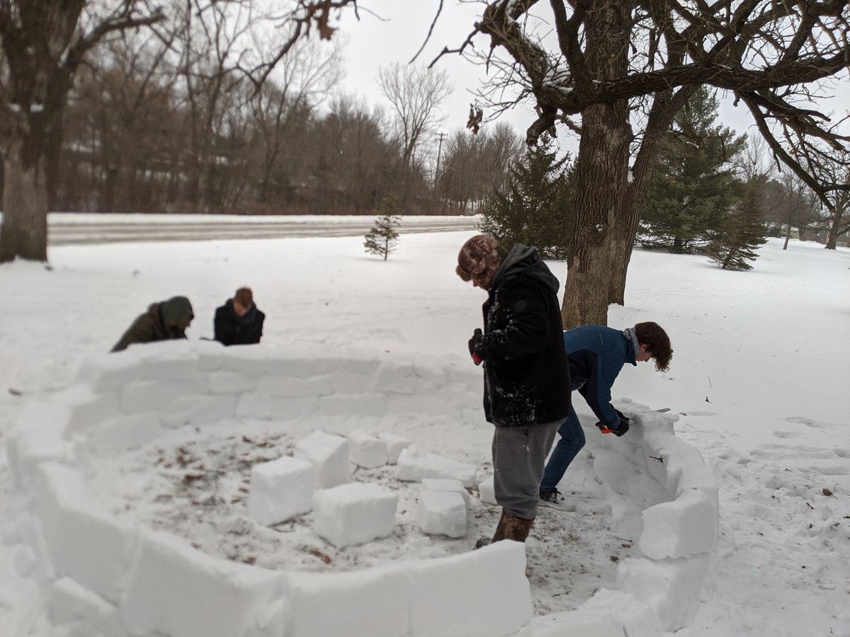 rpittma301's tweet photo. Student igloo making contest! I'm spending the night in the winner! #MakeItHappenCC https://t.co/jbyMhnv6LT