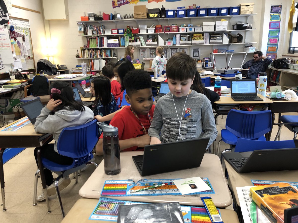 pulcianisclass's tweet photo. Peer editing rainforest narratives! #weare44 #madison44 https://t.co/w2Wj4Qrq8W