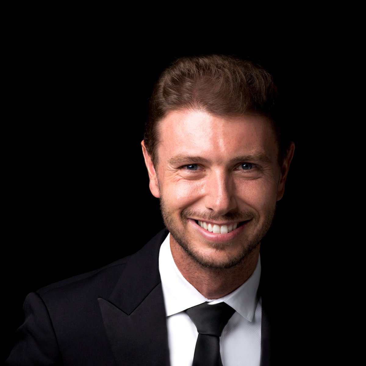 Colbert Artists tweet media