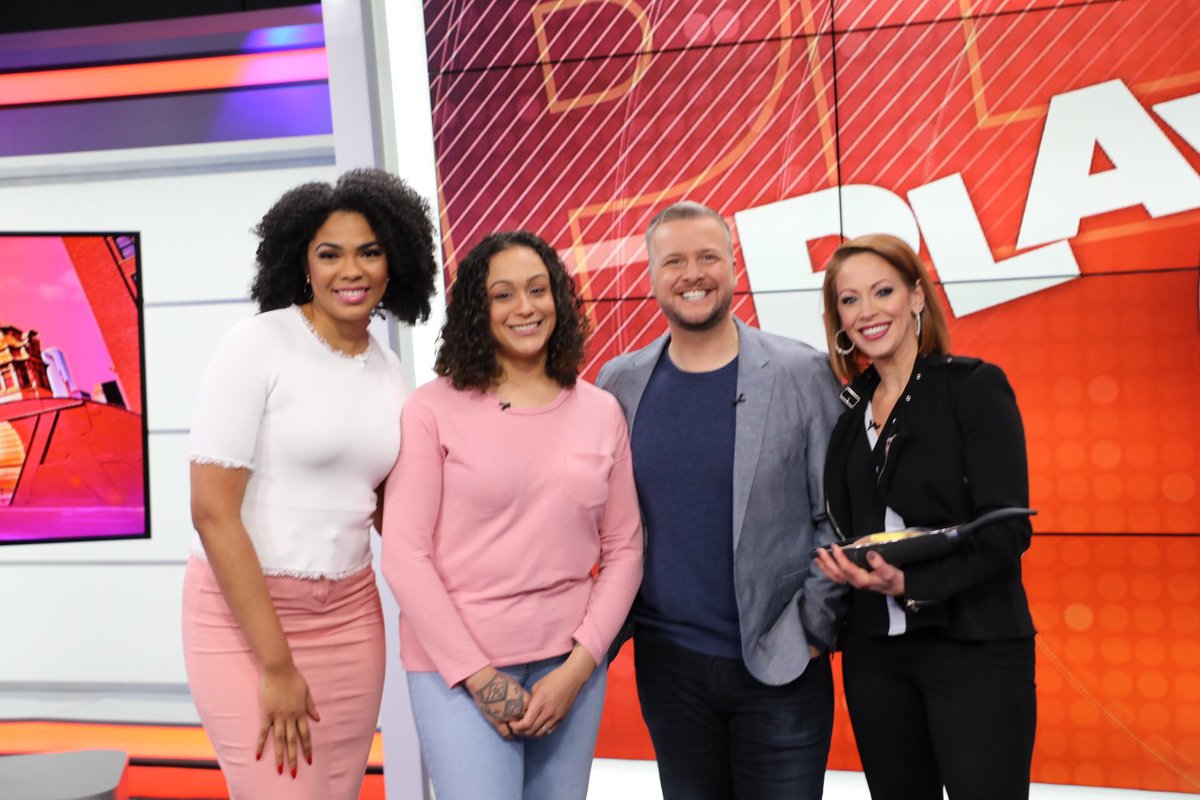 OnTheBlockChi's tweet photo. Did we meet more awesome viewers this week? You bet 🤩 #PlaytheJam https://t.co/ka2BJvUbyM