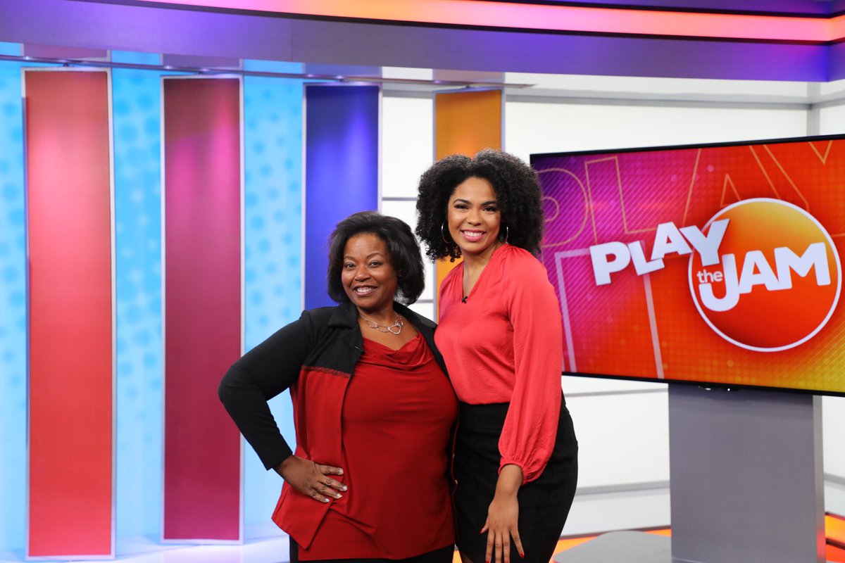 OnTheBlockChi's tweet photo. Did we meet more awesome viewers this week? You bet 🤩 #PlaytheJam https://t.co/ka2BJvUbyM