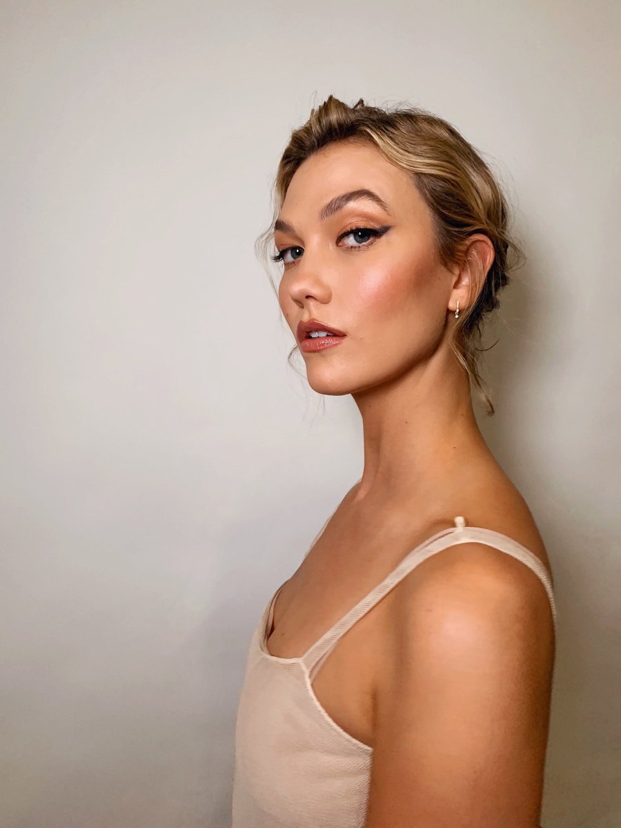 Kloss nude karlie Karlie Kloss