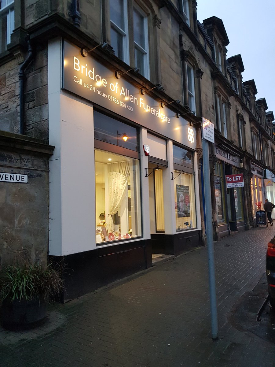 Ruthie Teal tweet media