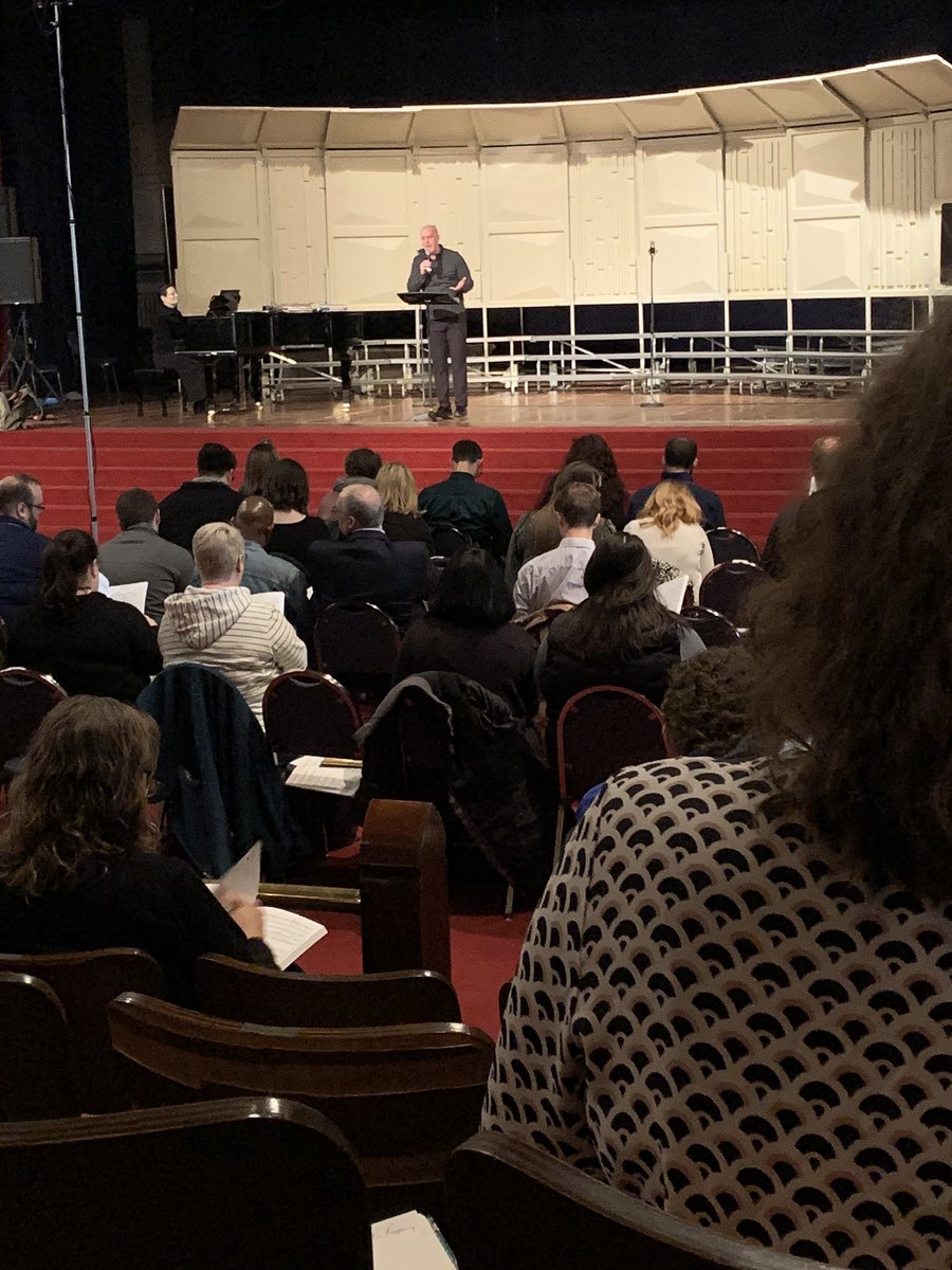 AOHSMusic's tweet photo. Choral Excellence and Creative Programming workshop with composer Greg Gilpin #IMEC2020 https://t.co/vkkASYHHZZ