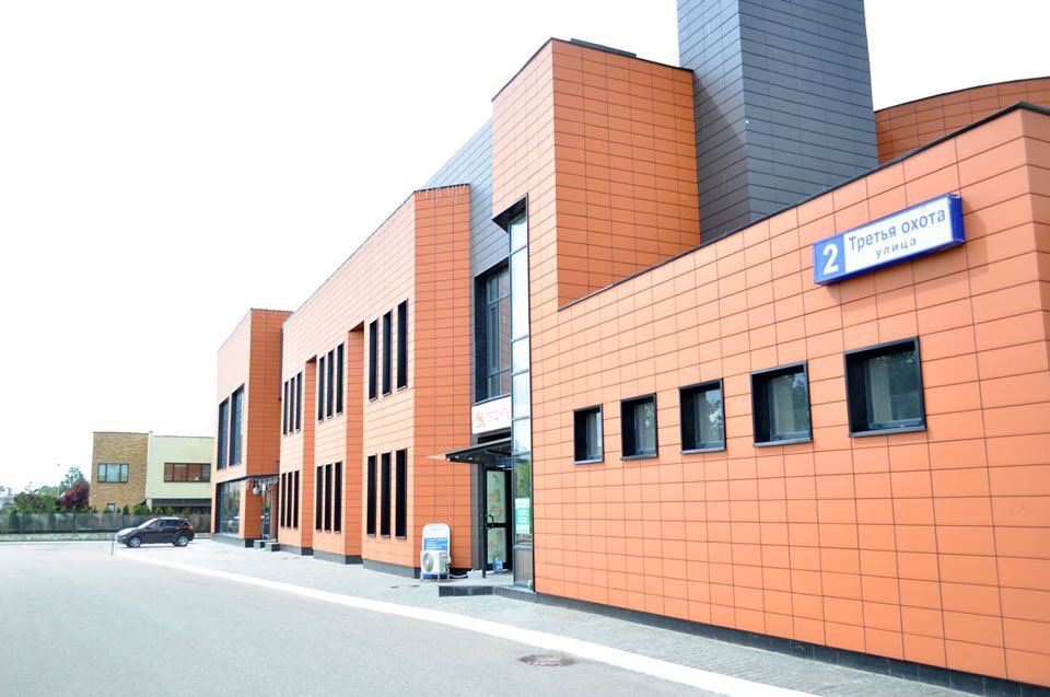 IrinaSolonova's tweet photo. A brand new building for a well-known private school in Moscow region  “Kovcheg” https://t.co/o36gRoYx5C