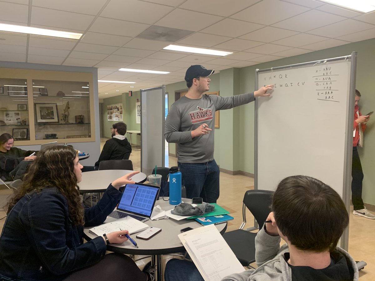 BarnettPamela67's tweet photo. I love seeing students work together on problem solving in our Biology Lounge @LaSalleUniv. Sometimes they play foozball here too! #ActiveCollaborativeLearning https://t.co/w8hlCxPqRC