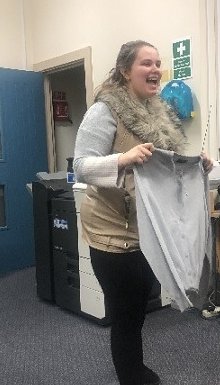 FutureworksPemb's tweet photo. Rachel happy with her new work clothes
Communities for Work help people to find work and may be able to offer fully funded training. Interested?
01437 776437 or email cfw@pembrokeshire.gov.uk
#Pembrokeshire #Job #Training #communitiesforwork https://t.co/Kerz0y5WuY